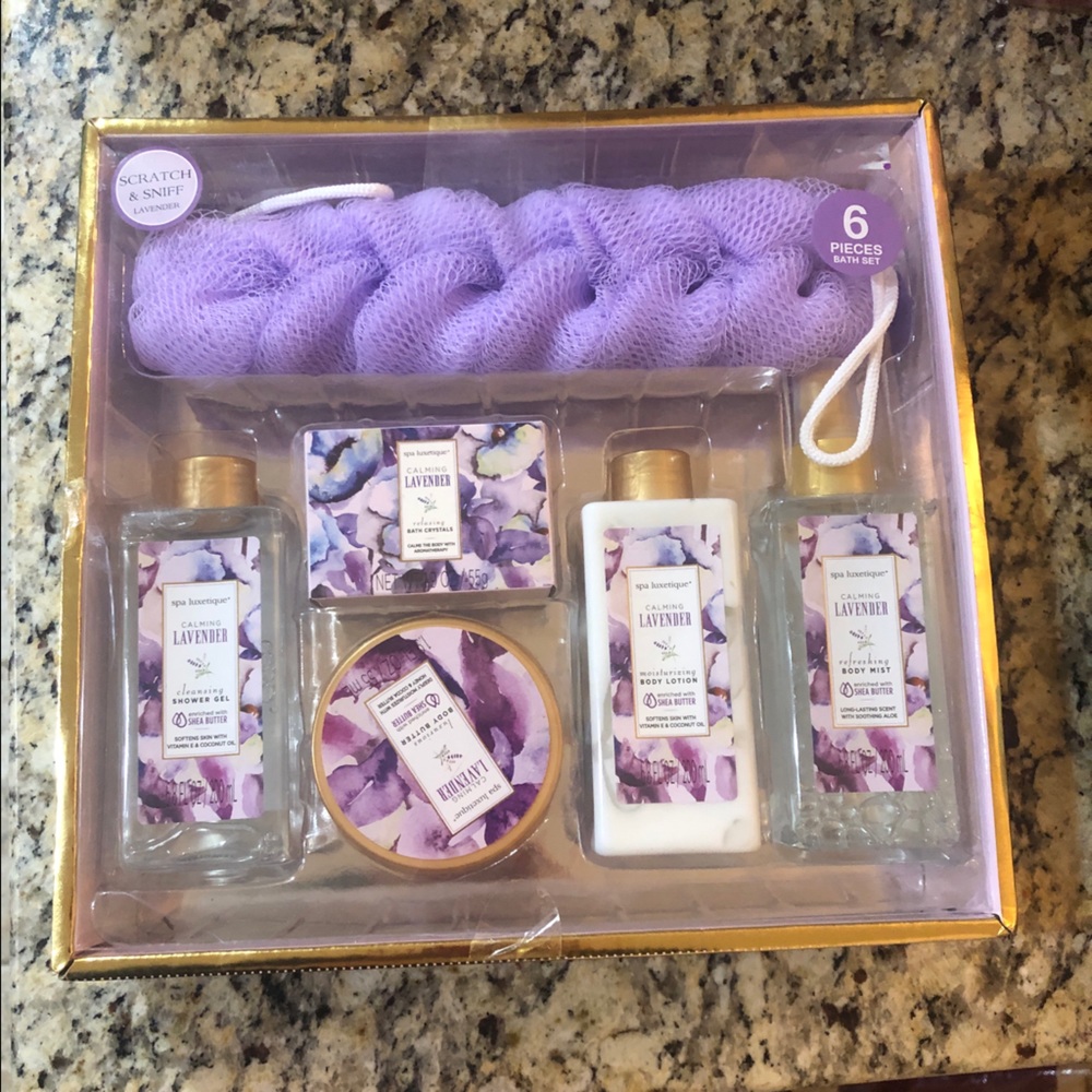 *NEW* SPA LUXETIQUE Calming Lavender Relaxing Bath Shower Pampering Gift…
